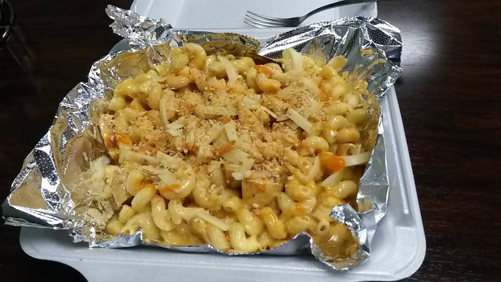 Stone Oven | restaurant | 6551 First St, Lake Ann, MI 49650, USA | 2312758520 OR +1 231-275-8520