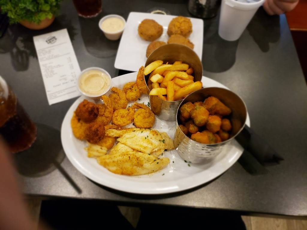 Food Shack | restaurant | 4200 Airline Dr #800, Bossier City, LA 71111, USA | 3187464205 OR +1 318-746-4205