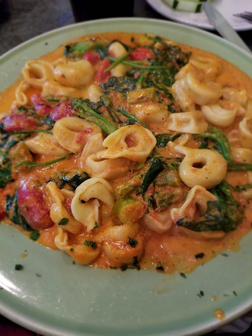 Carusos Bistro | restaurant | Shopping Center, 264 Dove Run Centre Dr, Middletown, DE 19709, USA | 3024490000 OR +1 302-449-0000