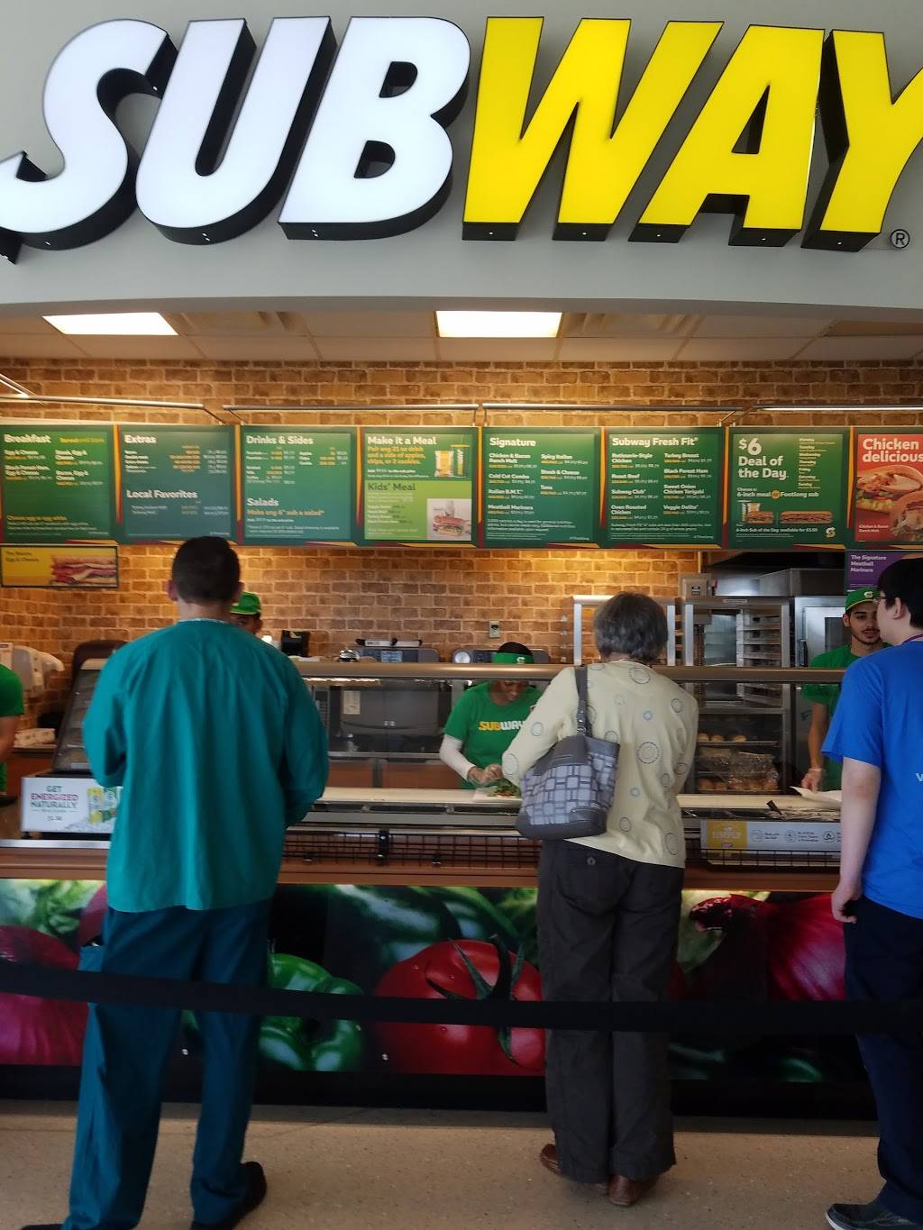 Subway Restaurants | restaurant | 9300 DeWitt Loop, Fort Belvoir, VA 22060, USA | 7037818904 OR +1 703-781-8904