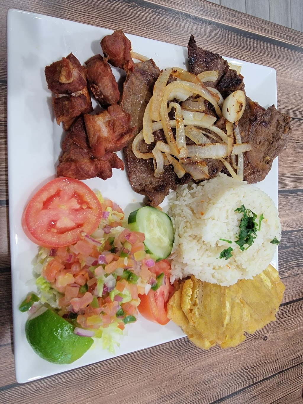 Marlens Restaurant 2 | restaurant | Union City, NJ 07087, USA | 2012935381 OR +1 201-293-5381