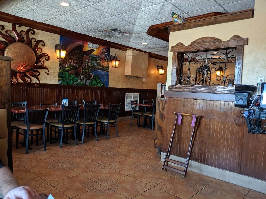 Plaza Azteca | restaurant | 1502 S Croatan Hwy #8714, Kill Devil Hills, NC 27948, USA | 2522551062 OR +1 252-255-1062