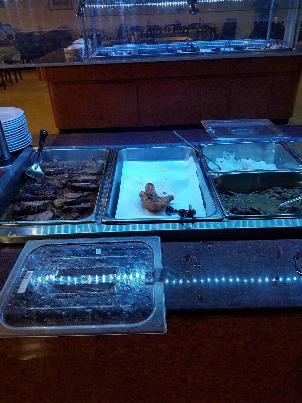 Fuquas Southern Soul Food | restaurant | 16125 US-72, Rogersville, AL 35652, USA | 2566077120 OR +1 256-607-7120