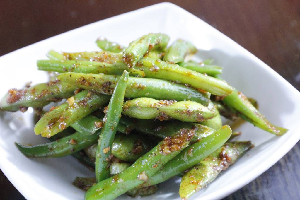 Agami | restaurant | 4712 N Broadway, Chicago, IL 60640, USA | 7735061845 OR +1 773-506-1845