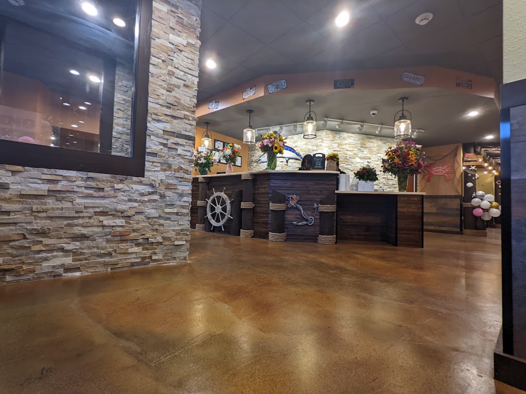 The King Crab Shack | restaurant | 5265 N Port Washington Rd, Glendale, WI 53217, USA | 4146350094 OR +1 414-635-0094