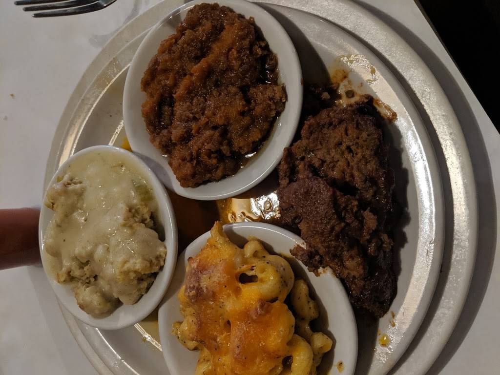 Dasha Barbours Southern Bistro | restaurant | 2217 Steier Ln, Louisville, KY 40218, USA | 5028822081 OR +1 502-882-2081