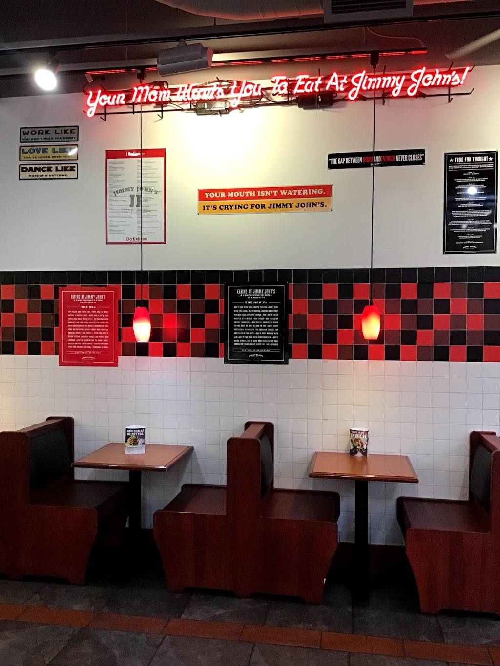 Jimmy Johns | meal delivery | 32 Capitol St, Charleston, WV 25301, USA | 3047203000 OR +1 304-720-3000