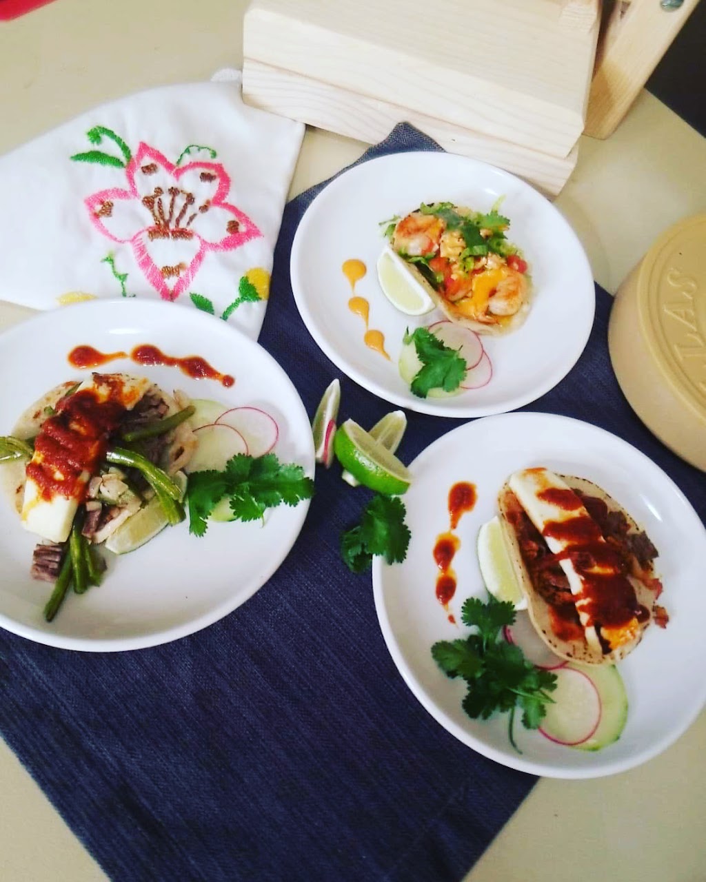 Cielo Tacos | restaurant | 305 E Galena Blvd, Aurora, IL 60505, USA | 6308001549 OR +1 630-800-1549