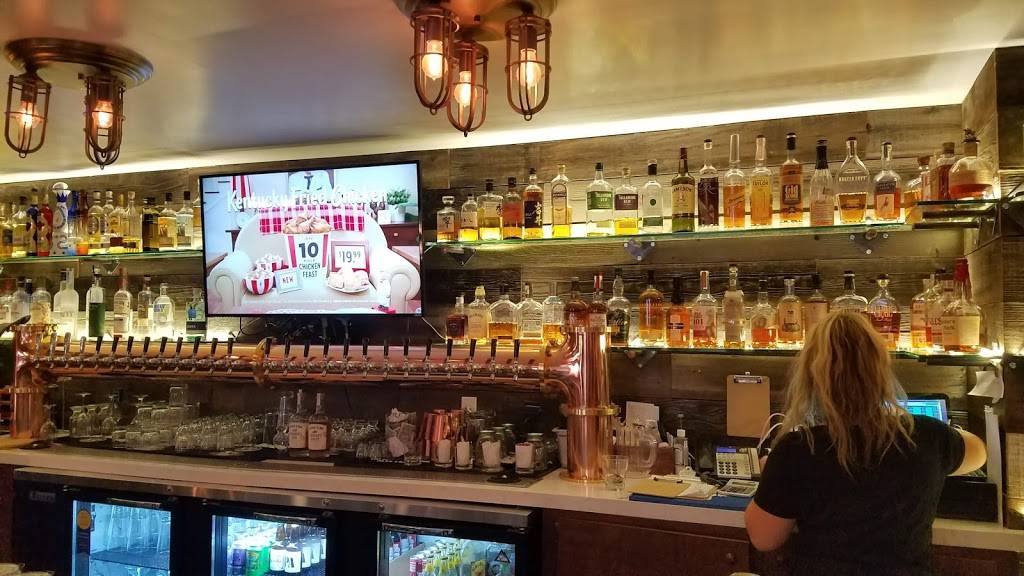 Mountain Mikes Pizza | meal delivery | 4501 Montgomery Dr, Santa Rosa, CA 95409, USA | 7078905033 OR +1 707-890-5033