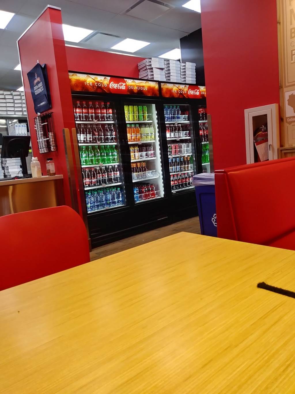 Dominos Pizza | meal delivery | 175 Paoakalani Ave, Honolulu, HI 96815, USA | 8087737777 OR +1 808-773-7777