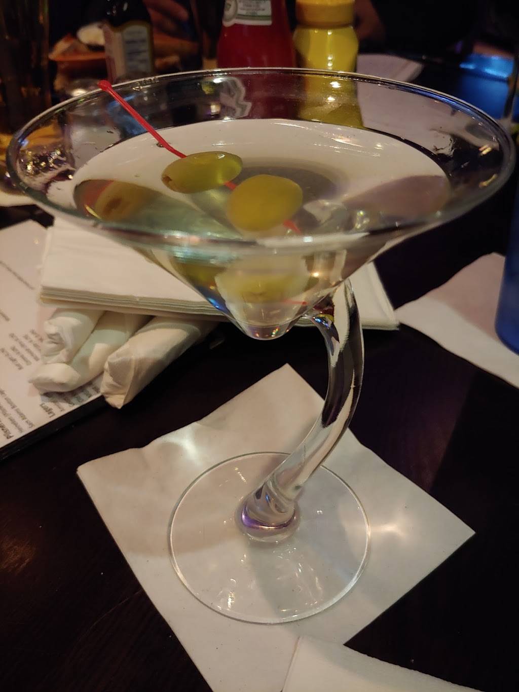 McMaes Tavern & Grill | restaurant | 913 IL-59, Bartlett, IL 60103, USA | 6307361100 OR +1 630-736-1100