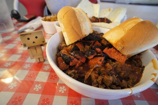 Britts BBQ and Catering | meal delivery | 408 Main St, El Segundo, CA 90245, USA | 3106400408 OR +1 310-640-0408