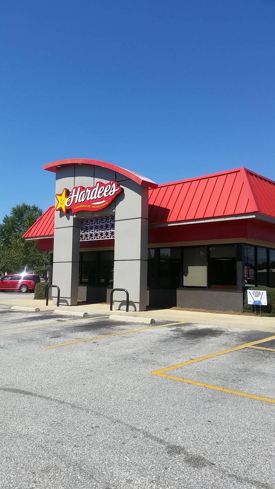 Hardees | restaurant | 2530 Pepperell Pkwy, Opelika, AL 36801, USA | 3347493678 OR +1 334-749-3678