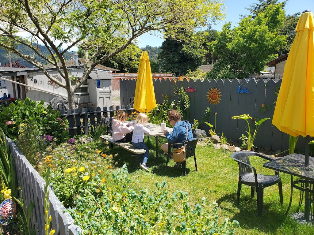 Letys Kitchen & Coffee | cafe | 128 Wildwood Ave, Rio Dell, CA 95562, USA | 7077642010 OR +1 707-764-2010