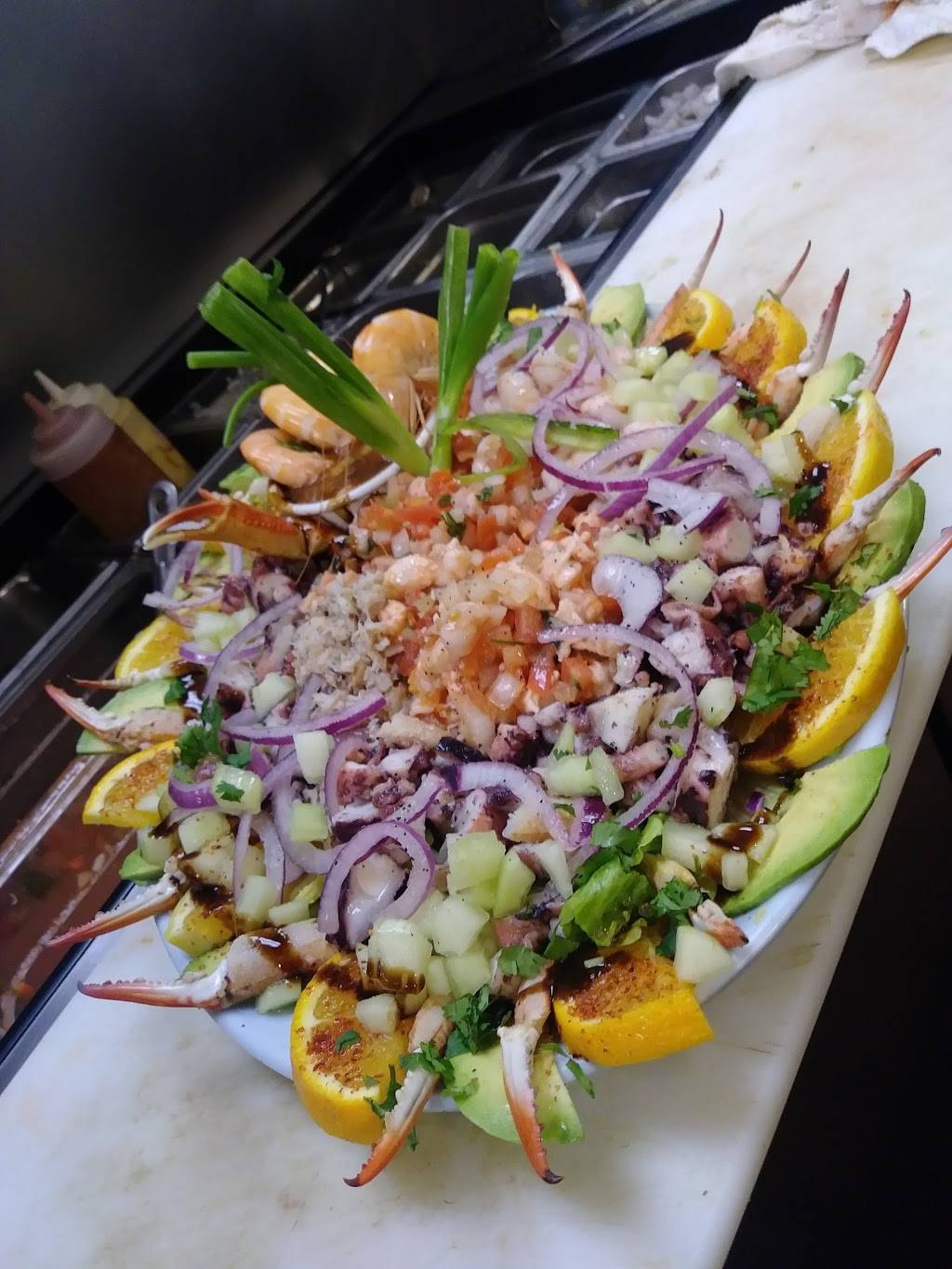 Mi Lindo Mazatlan Restaurant | restaurant | 4609 S May Ave, Oklahoma City, OK 73119, USA | 4056849507 OR +1 405-684-9507