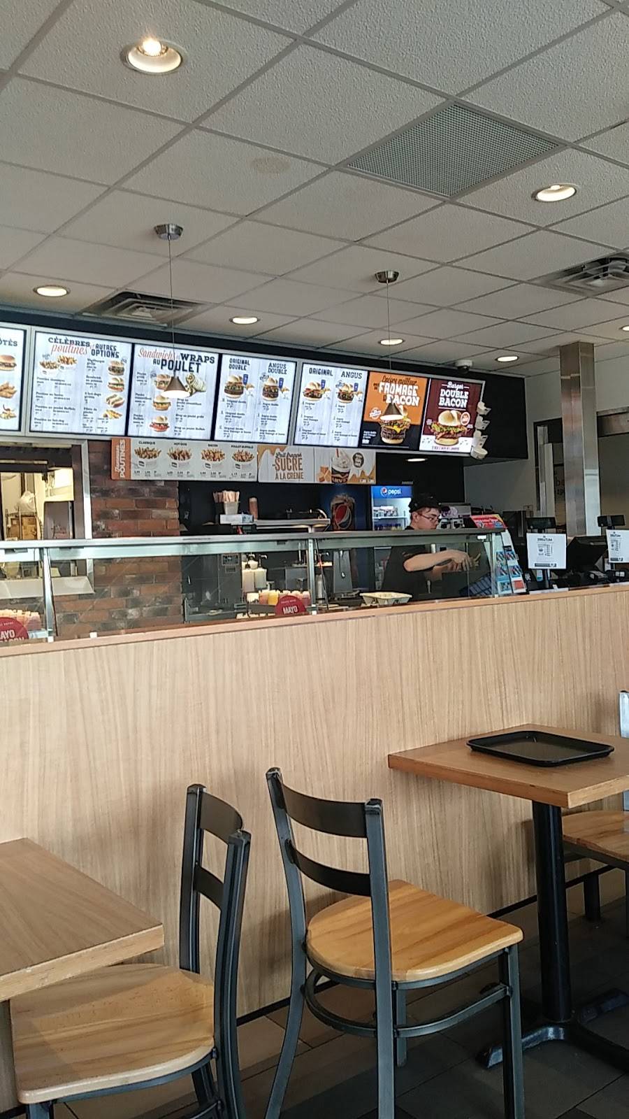 Harveys | restaurant | 3600 Boulevard des Forges, Trois-Rivières, QC G8Y 5H5, Canada | 8193767874 OR +1 819-376-7874