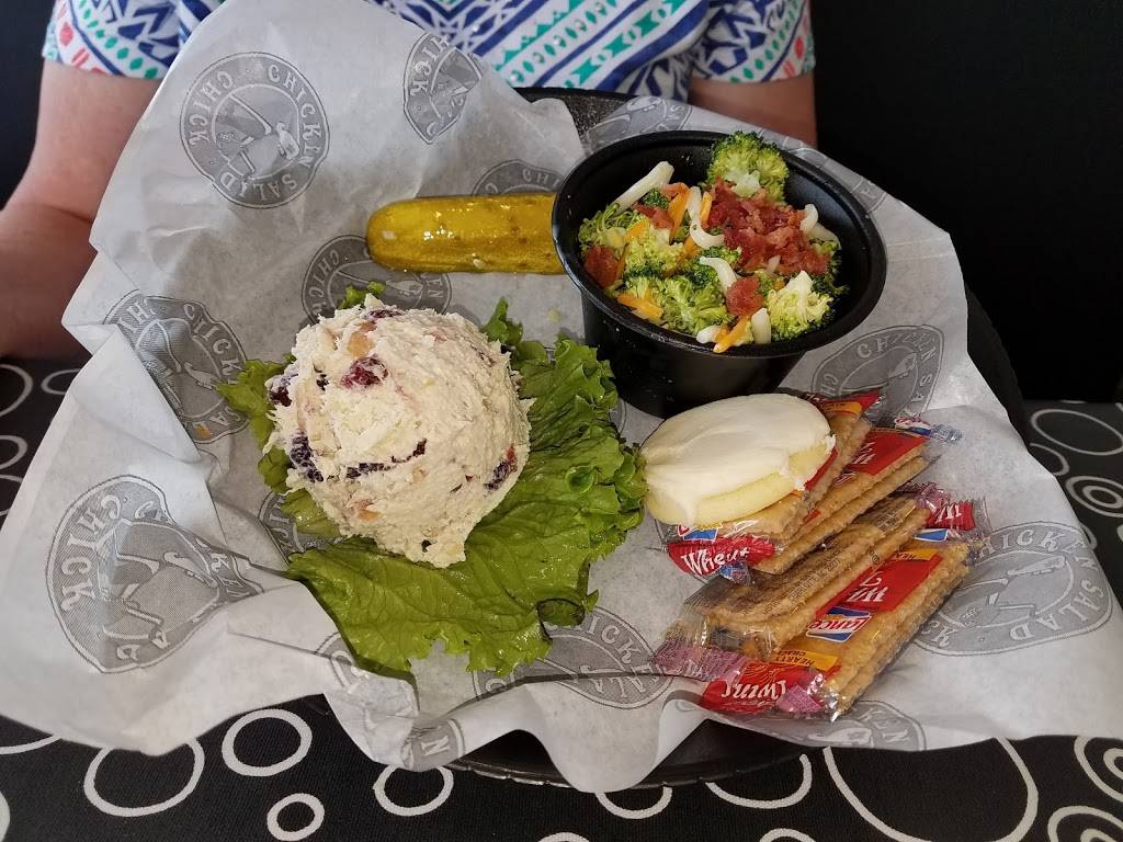 Chicken Salad Chick | restaurant | 8008 Kingston Pike, Knoxville, TN 37919, USA | 8653200508 OR +1 865-320-0508