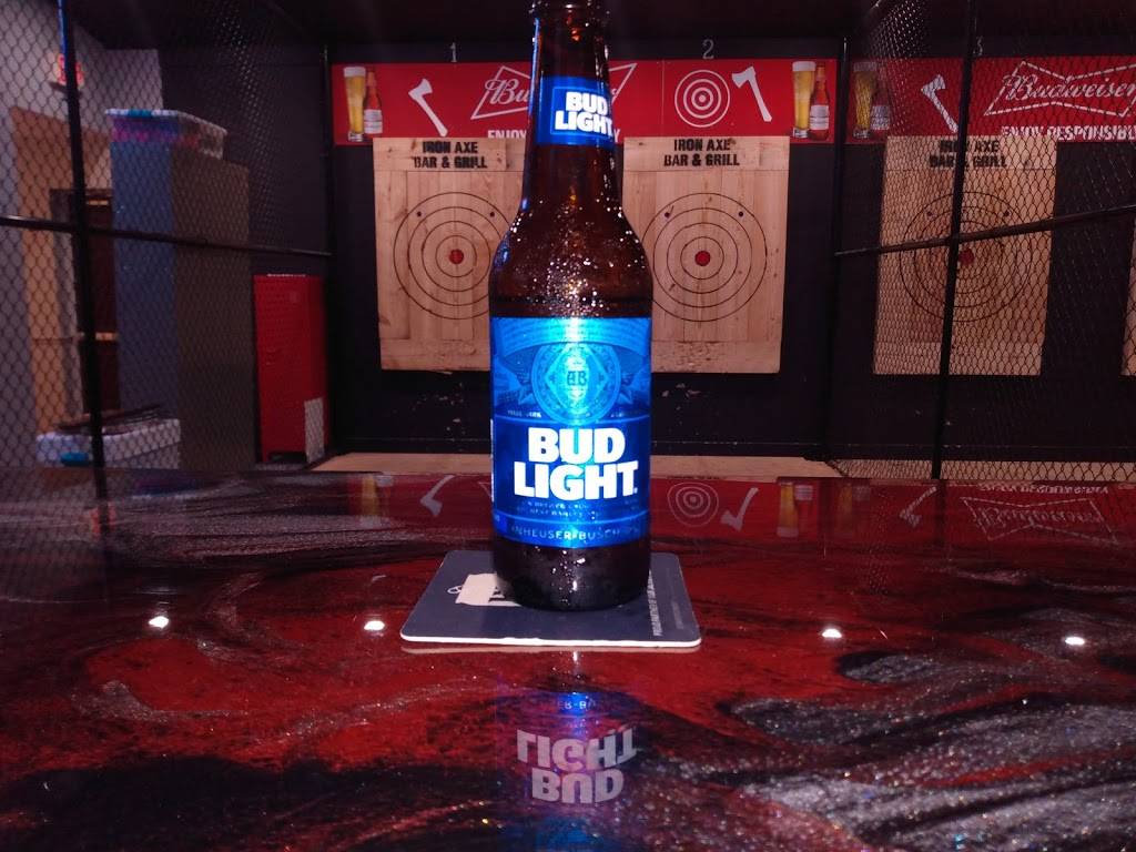 Iron Axe Bar & Grill | restaurant | 2842 S Ridgewood Ave, South Daytona, FL 32119, USA | 3862389170 OR +1 386-238-9170