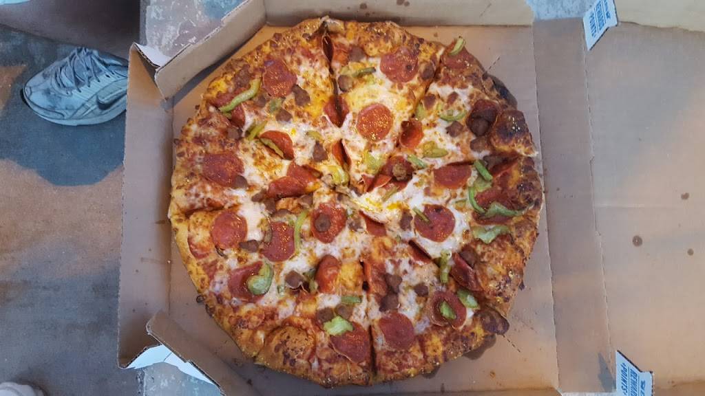 Dominos Pizza | meal delivery | 2815 S Robertson Blvd, Los Angeles, CA 90034, USA | 3105593030 OR +1 310-559-3030