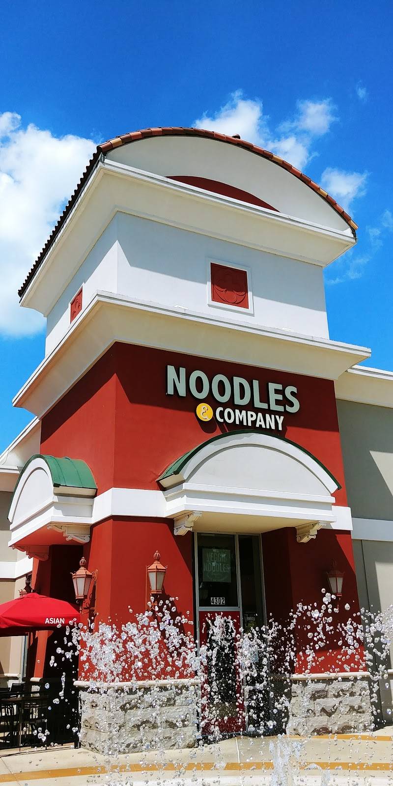 Noodles and Company | restaurant | 4302 Summit Plaza Dr, Louisville, KY 40241, USA | 5028044724 OR +1 502-804-4724