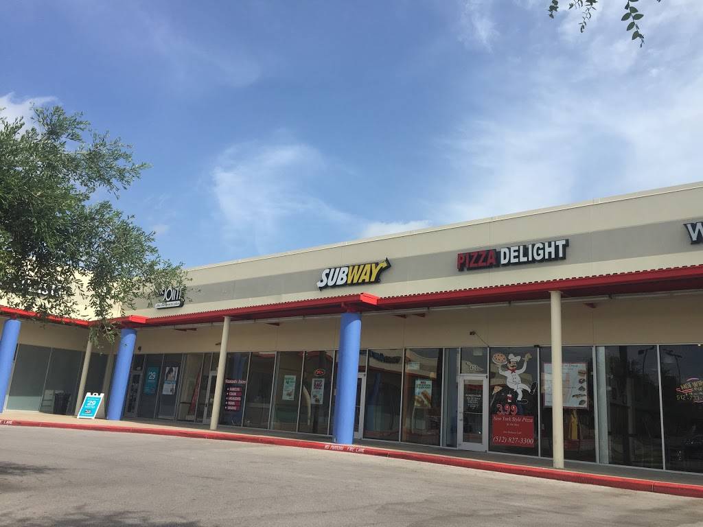Subway Restaurants | restaurant | 1700 E Palm Valley Blvd #420, Round Rock, TX 78664, USA | 5123881548 OR +1 512-388-1548