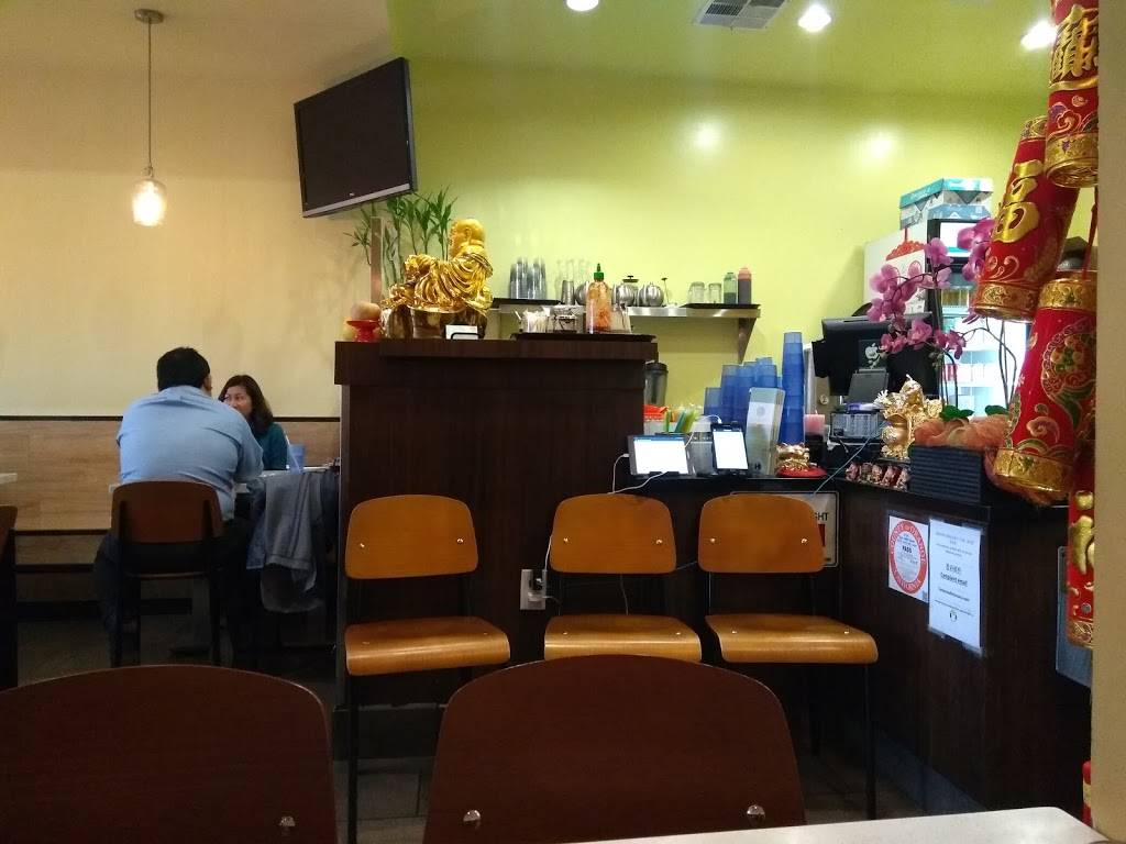 Tasty Noodle House | restaurant | 15333 Culver Dr #320, Irvine, CA 92604, USA | 9496543770 OR +1 949-654-3770