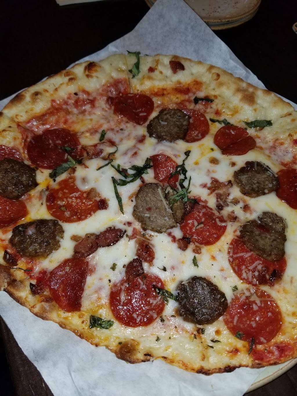 Oxnard Copper Blues Rock Pub & Kitchen | restaurant | 581 Collection Blvd, Oxnard, CA 93036, USA | 8054575551 OR +1 805-457-5551