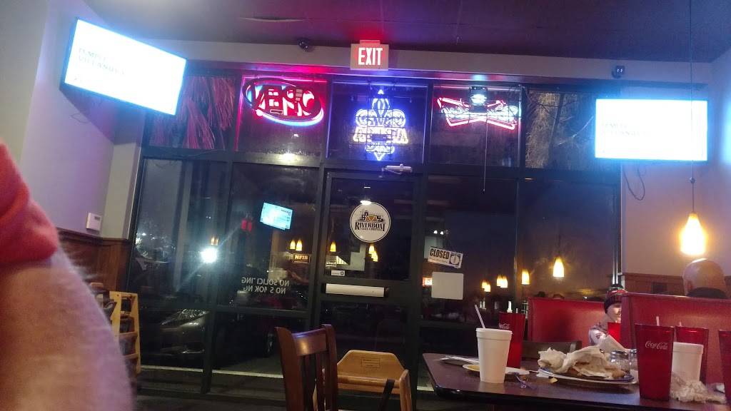 Riverboat Pizza Company | restaurant | 5975 Ogeechee Rd #1200, Savannah, GA 31419, USA | 9127776788 OR +1 912-777-6788