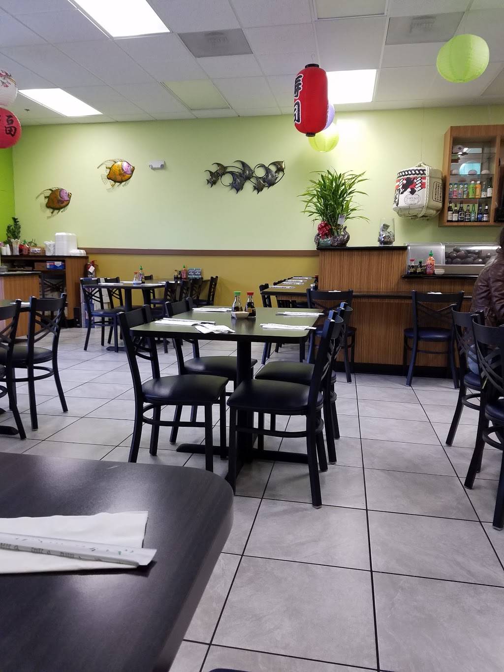 Fuji Sushi | restaurant | 2022 W Monte Vista Ave, Turlock, CA 95382, USA | 2092502132 OR +1 209-250-2132