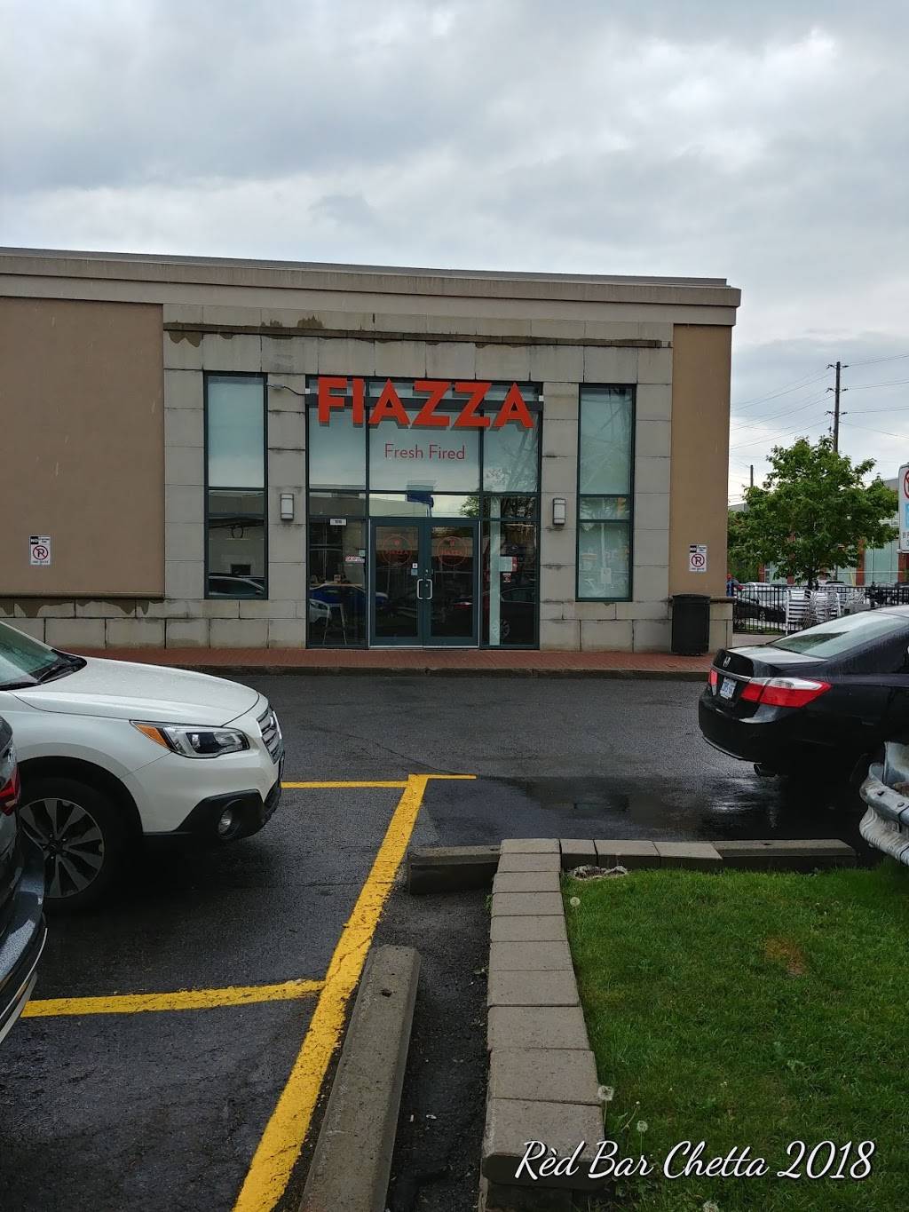 Fiazza Fresh Fired | restaurant | 205 Richmond Rd, Ottawa, ON K1Z 6W4, Canada | 6137252222 OR +1 613-725-2222