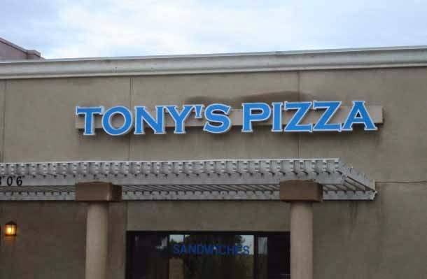 Tonys Pizza Parlor | restaurant | 1806 Cecil Ave, Delano, CA 93215, USA | 6617256678 OR +1 661-725-6678