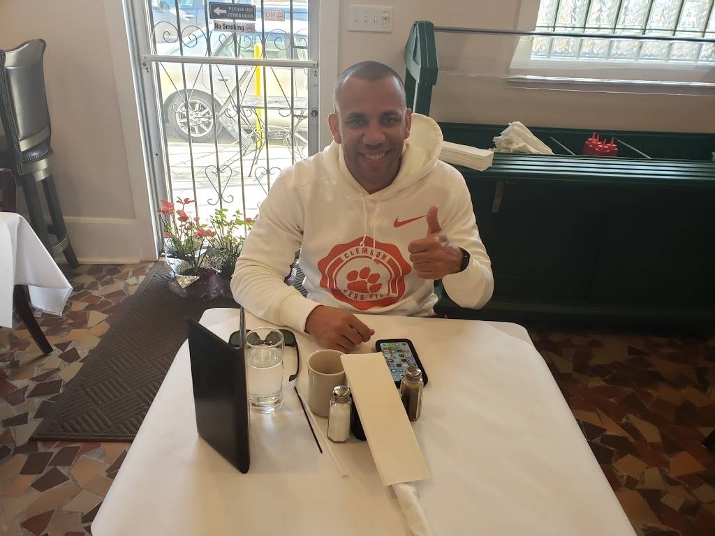 C&L Restaurant | restaurant | 8638 Hickory St, New Orleans, LA 70118, USA | 5048648065 OR +1 504-864-8065