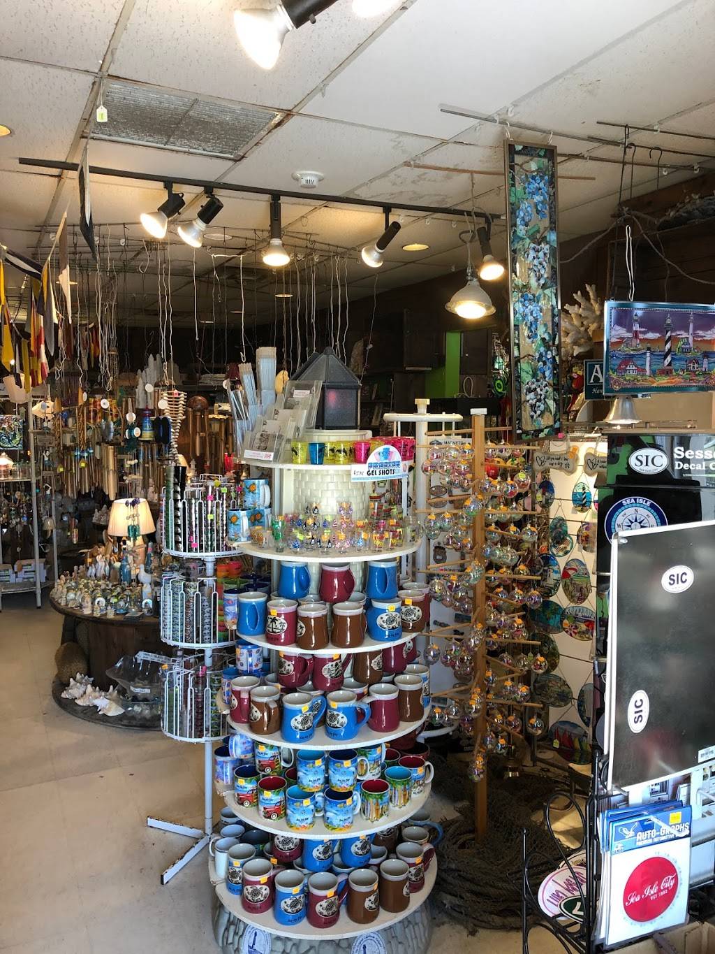 Shoppes at Spinnaker | shopping mall | 3500-3700, Boardwalk, Sea Isle City, NJ 08243, United States | 6092636197 OR +1 609-263-6197