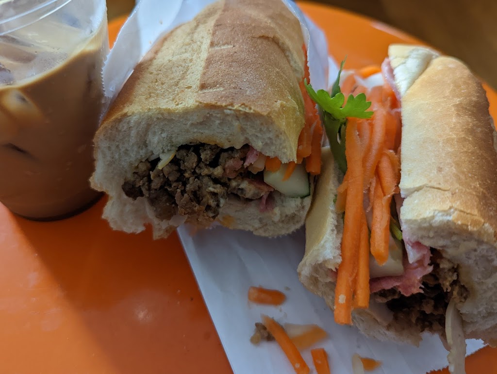 Banh Mi Cafe | cafe | 689 Nostrand Ave., Brooklyn, NY 11216, USA | 9293828111 OR +1 929-382-8111