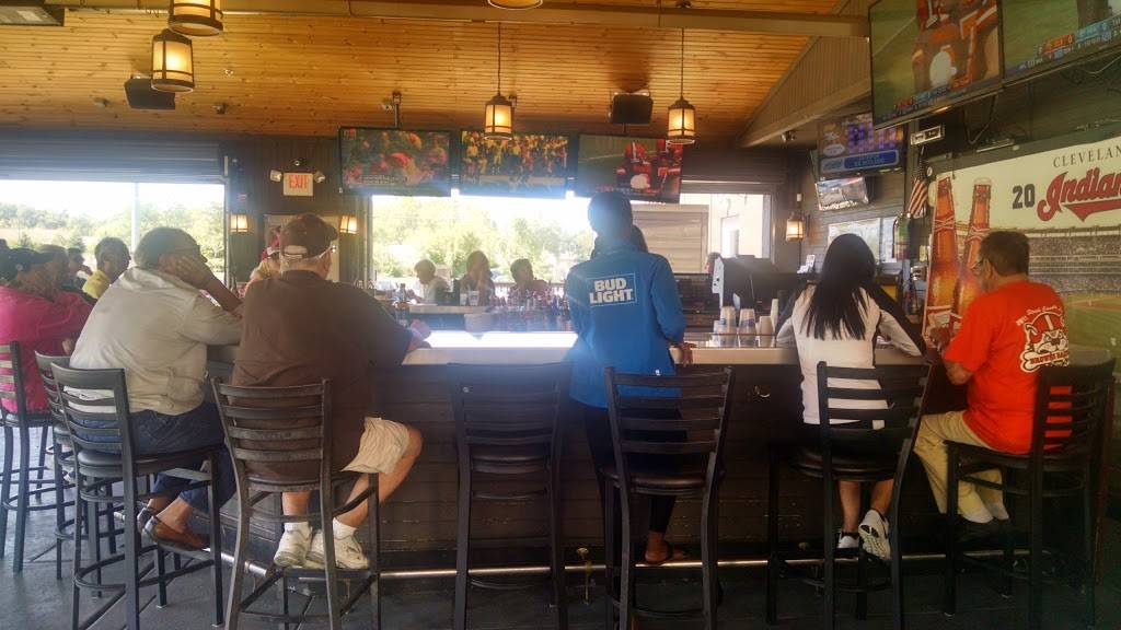 Lobys Bar & Grille | restaurant | 4736 Hills and Dales Rd NW, Canton, OH 44708, USA | 3304799860 OR +1 330-479-9860
