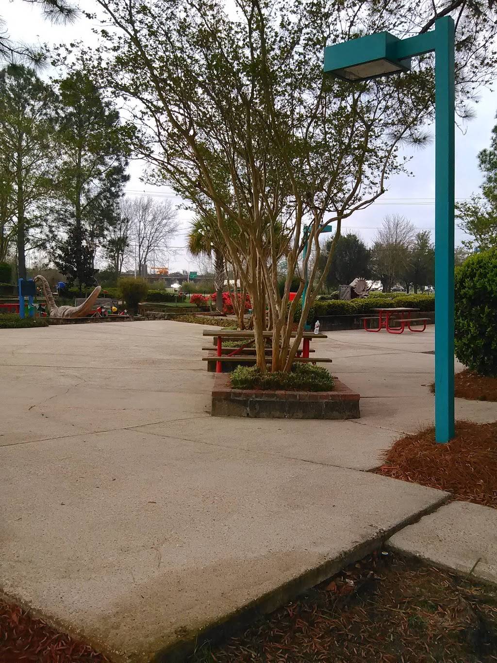 Celebration Station | restaurant | 10111 Gwenadele Ave, Baton Rouge, LA 70816, USA | 2259247888 OR +1 225-924-7888