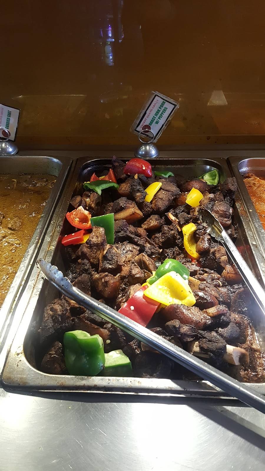 Smokey Island Grille | restaurant | 1274 Fulton St, Brooklyn, NY 11216, USA | 3477708021 OR +1 347-770-8021