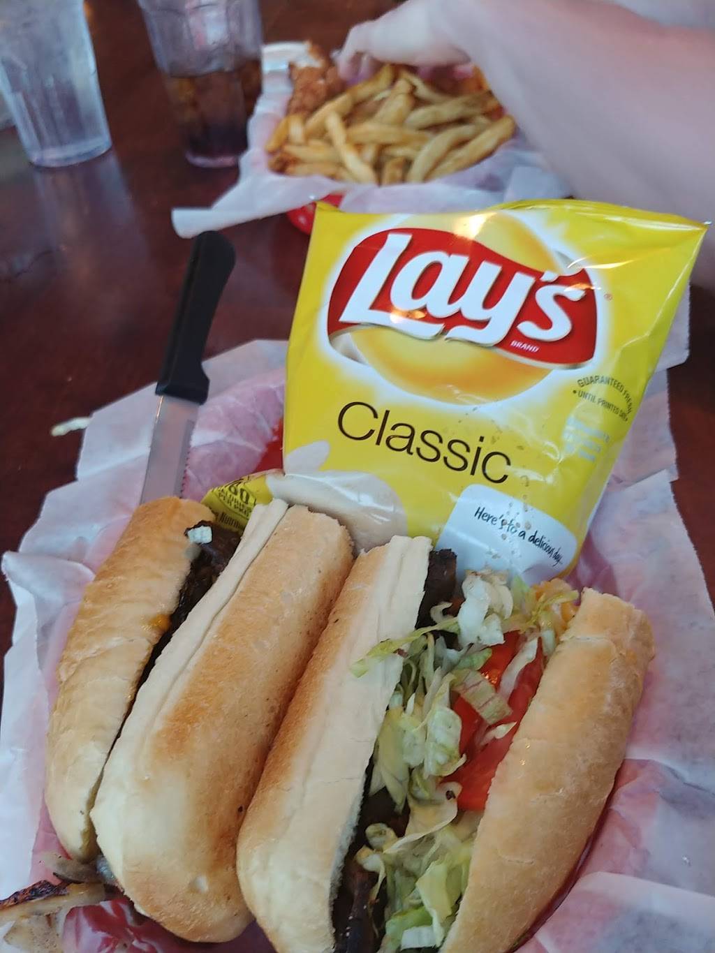 Moosies | restaurant | 16 Bridgewater Pointe Pl, Moneta, VA 24121, USA | 5407215255 OR +1 540-721-5255