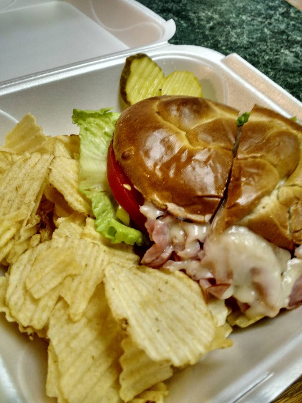 Bakes Place | restaurant | 414 Walnut St, Cincinnati, OH 45202, USA | 5136513344 OR +1 513-651-3344