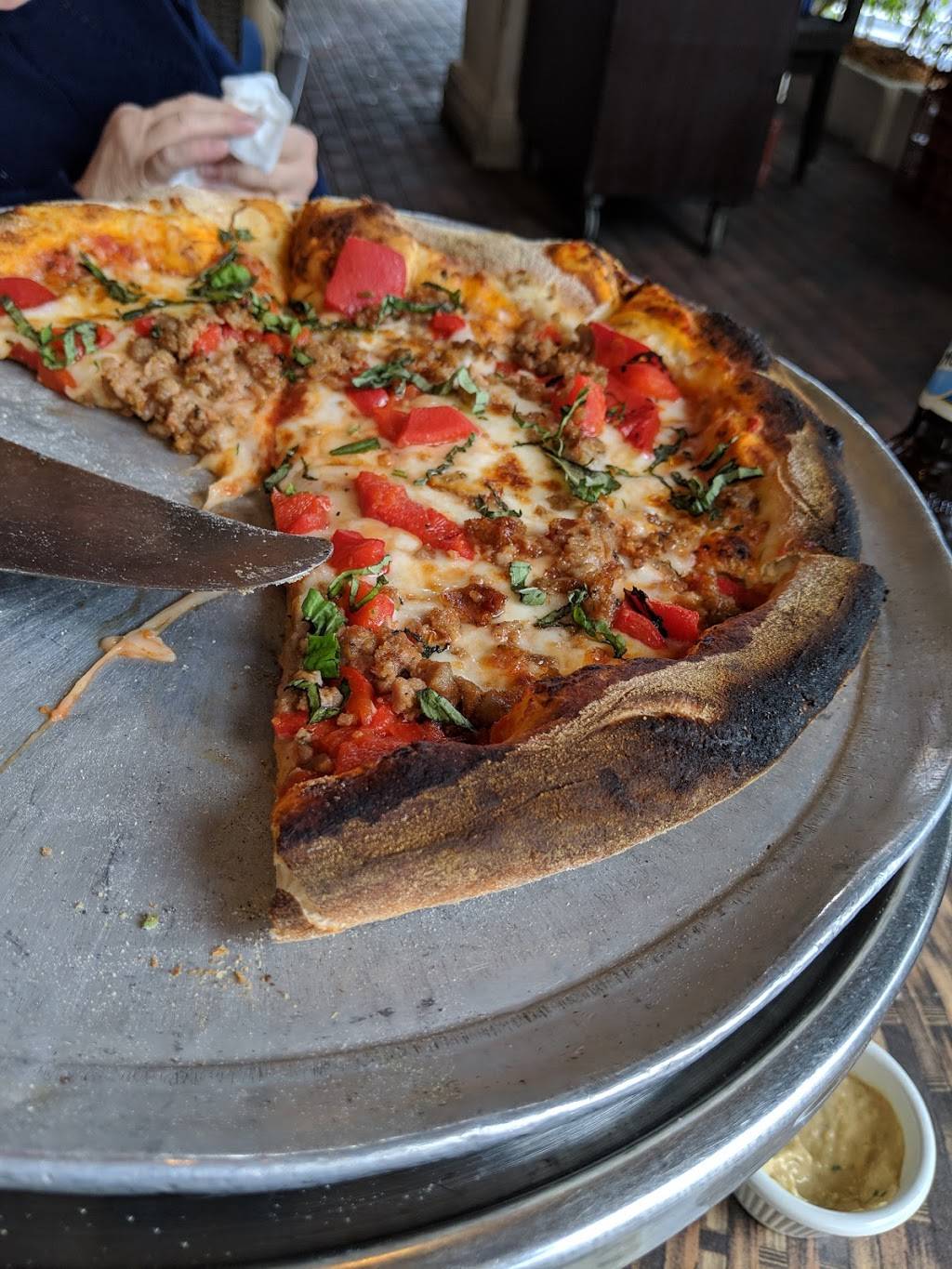 Giorgios | restaurant | 1499 SE 17th St, Fort Lauderdale, FL 33316, USA | 9547678300 OR +1 954-767-8300