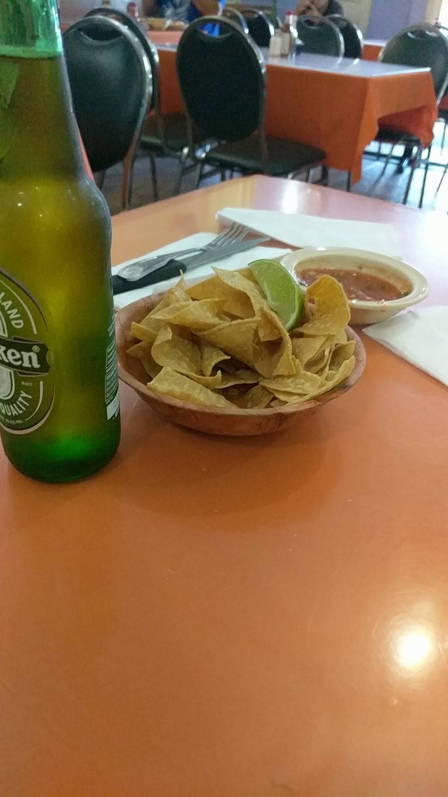 Gracielas Restaurant | restaurant | 2553 Pico Blvd, Los Angeles, CA 90006, USA | 2133834828 OR +1 213-383-4828