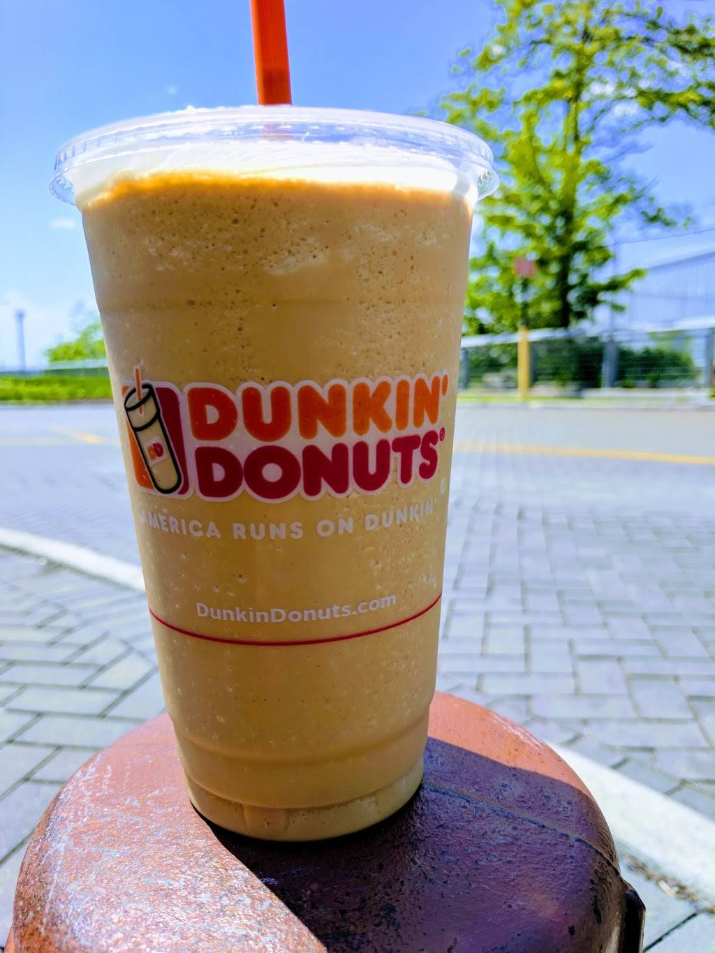 Dunkin Donuts | cafe | BJs Wholesale Club, 1752 Shore Pkwy, Brooklyn, NY 11214, USA | 7182661563 OR +1 718-266-1563