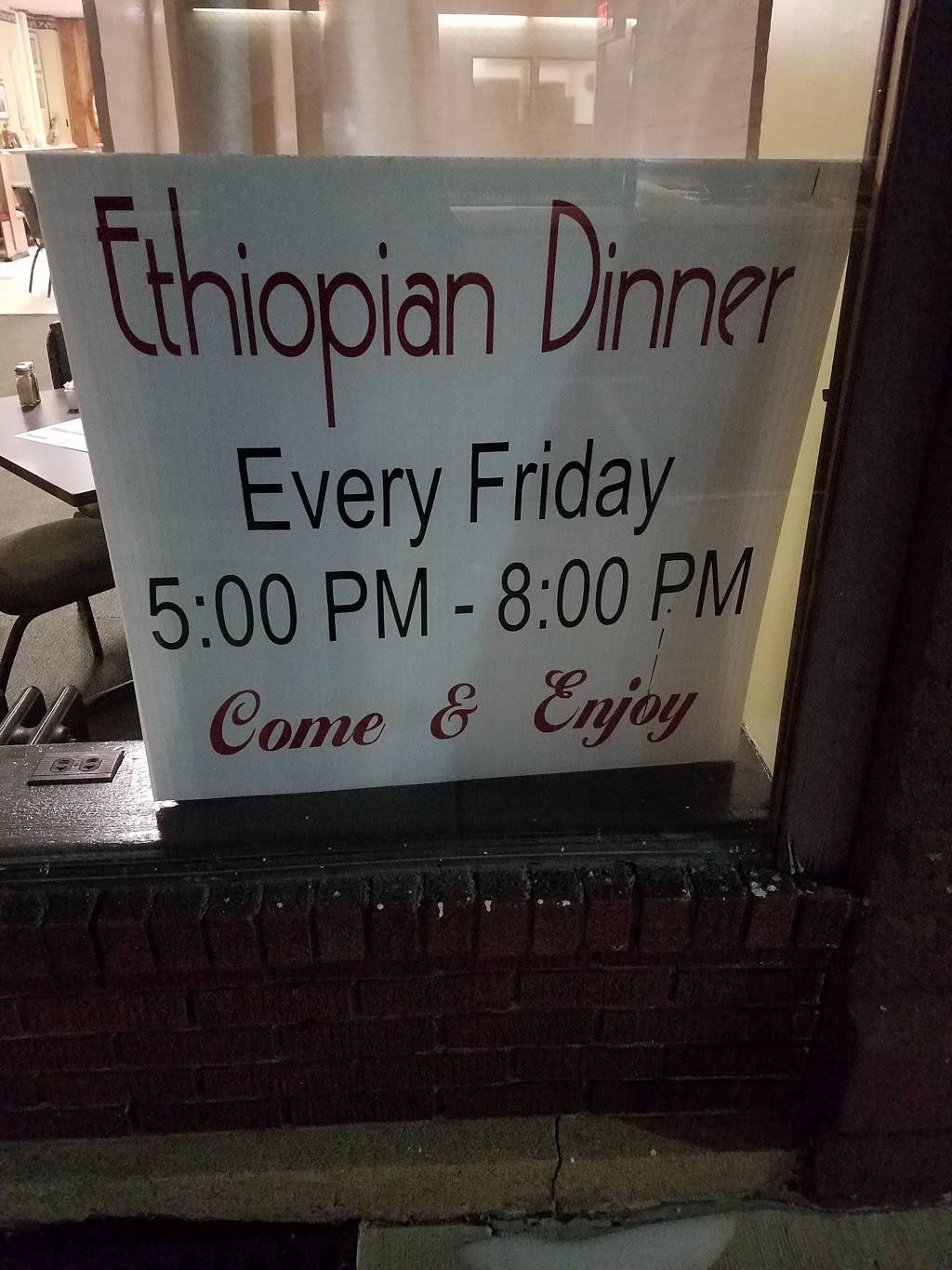 Daniels Ligonier Cafe | restaurant | 319 S Cavin St, Ligonier, IN 46767, USA | 2608944901 OR +1 260-894-4901