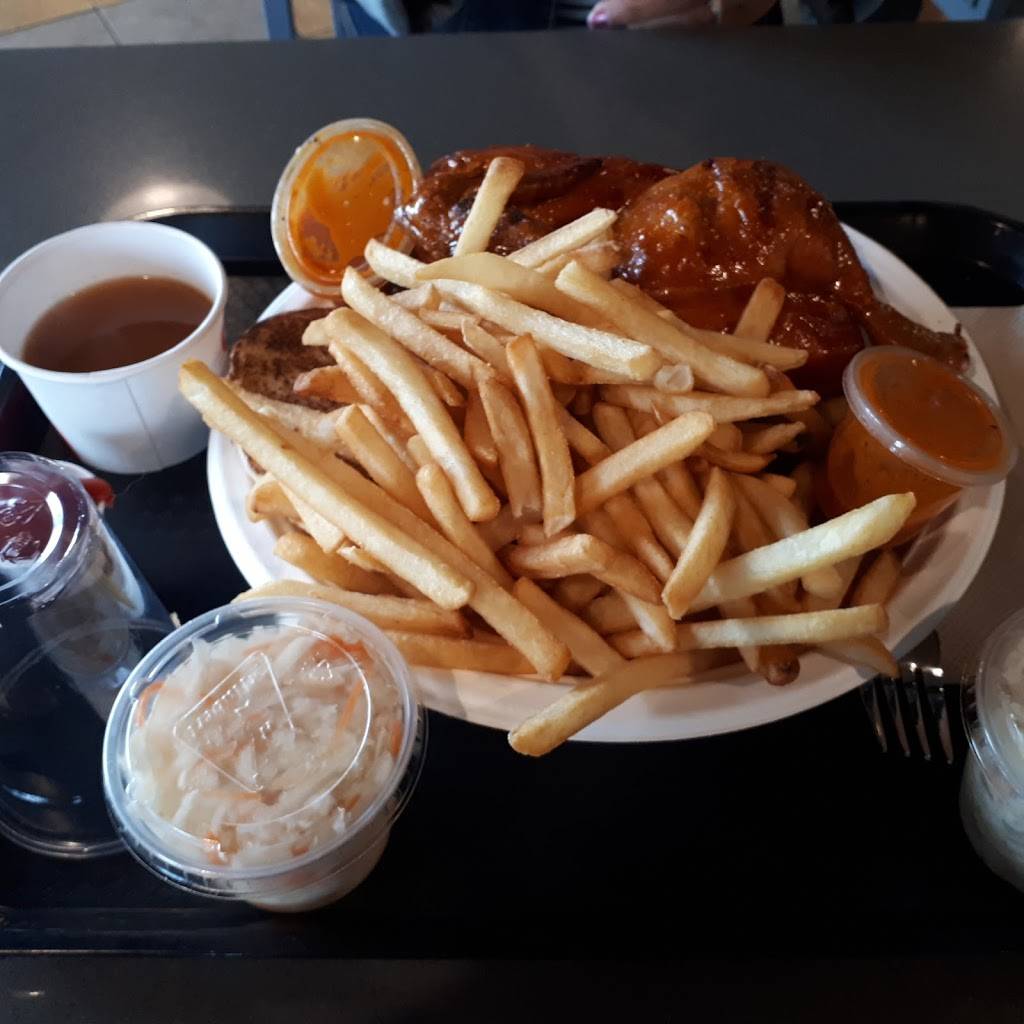 St-Hubert Express | restaurant | 4120 Boulevard LaSalle, Verdun, QC H4G 2A5, Canada | 5143855555 OR +1 514-385-5555