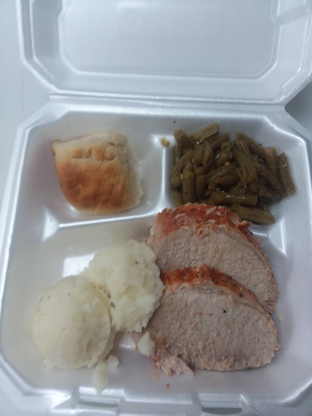 Drive Thru Kitchen | restaurant | 175 S 3rd St, Normangee, TX 77871, USA | 9363969040 OR +1 936-396-9040