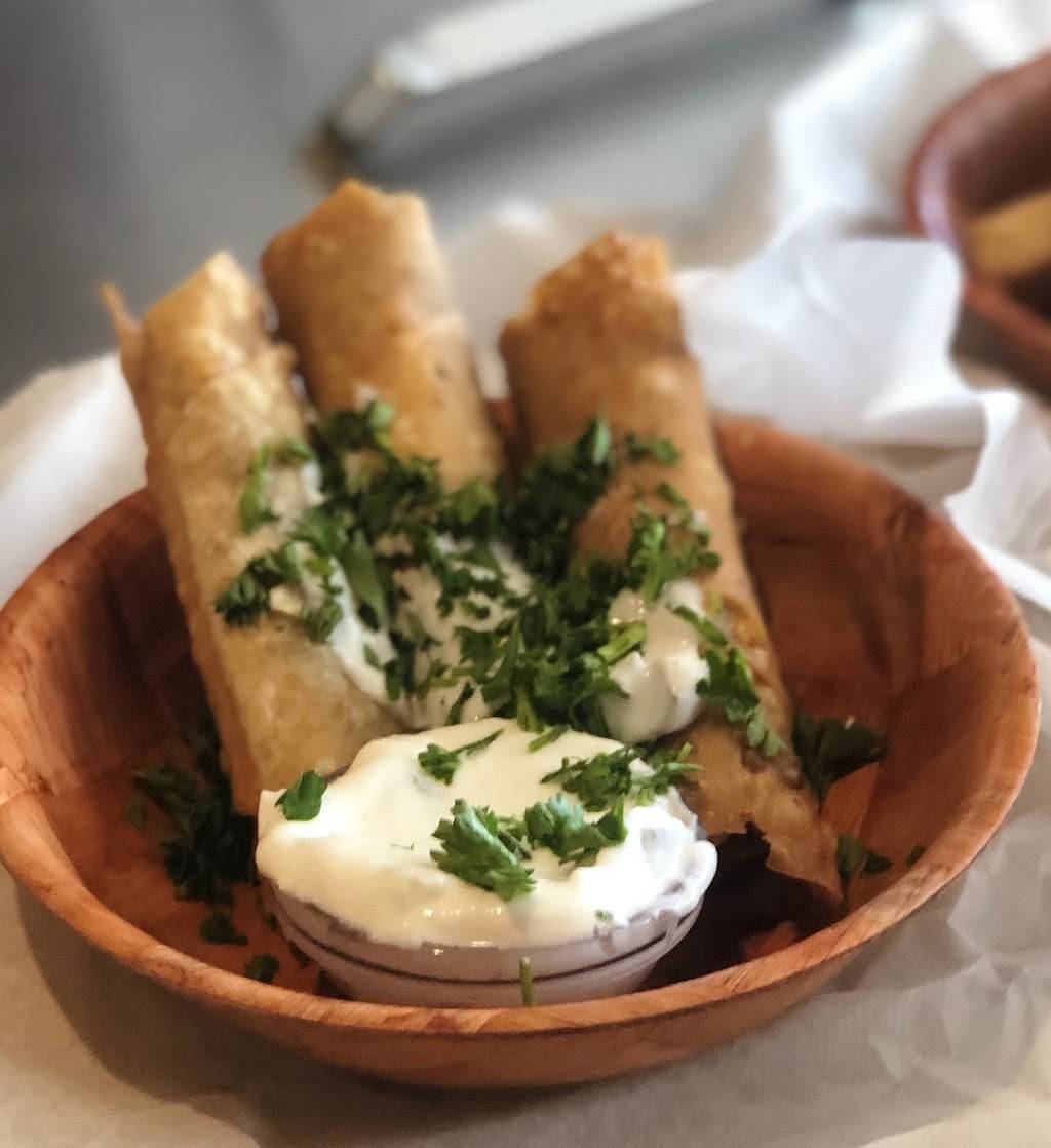 Mediterranean Street Food By Shishco | restaurant | 118 Lake Ave, Maitland, FL 32751, USA | 4076611336 OR +1 407-661-1336