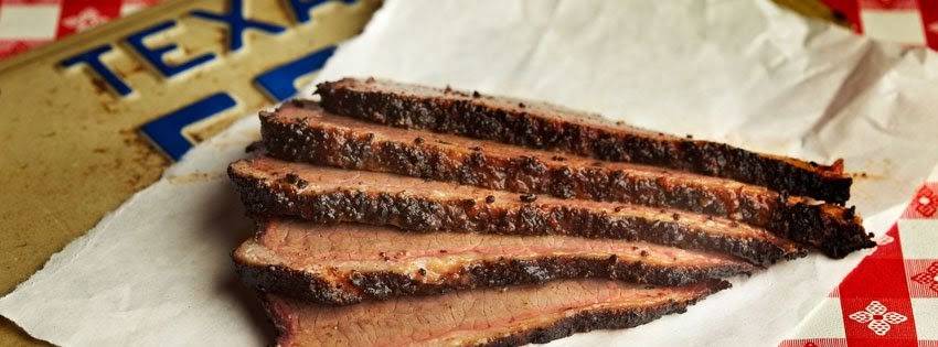 Rudys "Country Store" and Bar-B-Q | restaurant | 7970 Gateway Blvd E, El Paso, TX 79907, USA | 9155914877 OR +1 915-591-4877