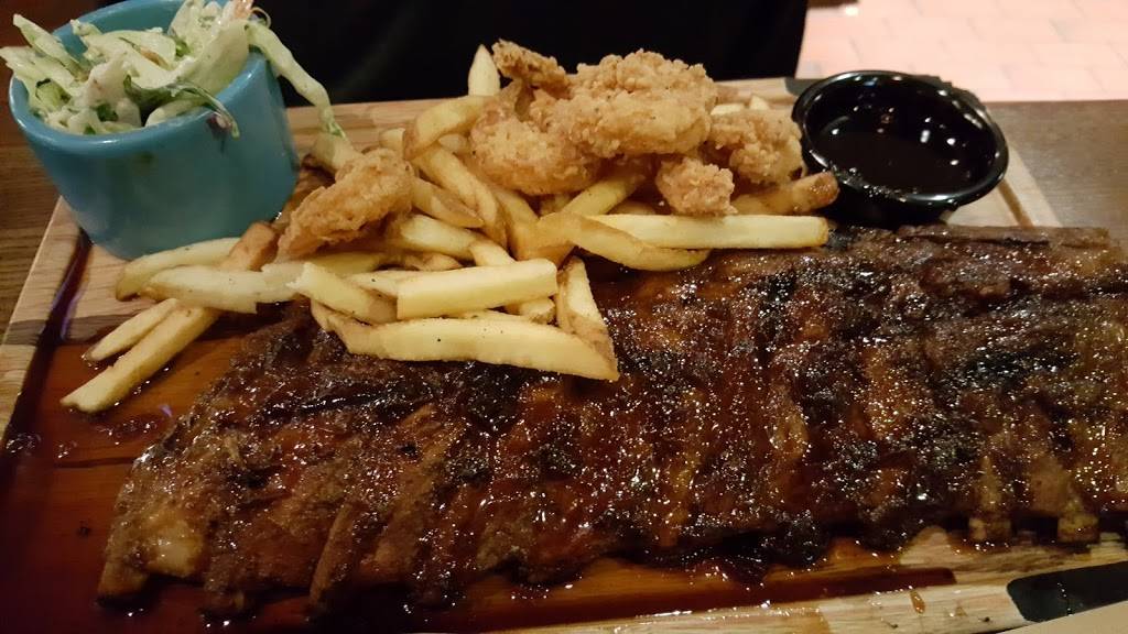 TGI Fridays | restaurant | 4482 Palisades Center Dr, West Nyack, NY 10994, USA | 8453481185 OR +1 845-348-1185