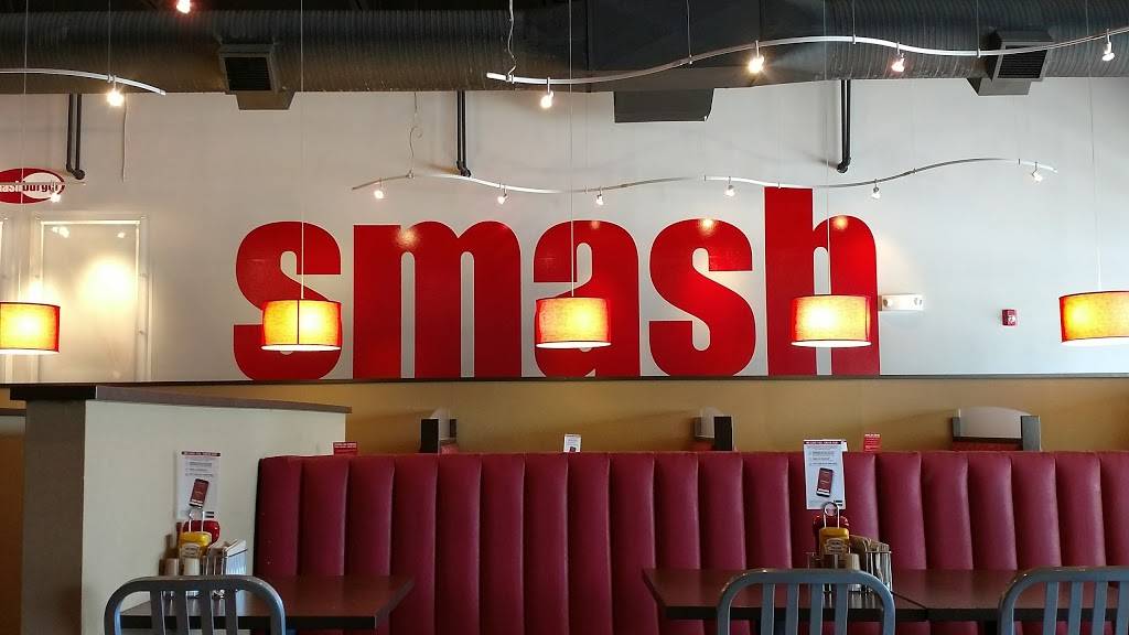 Smashburger | restaurant | 15241 W 119th St, Olathe, KS 66062, USA | 9137474552 OR +1 913-747-4552