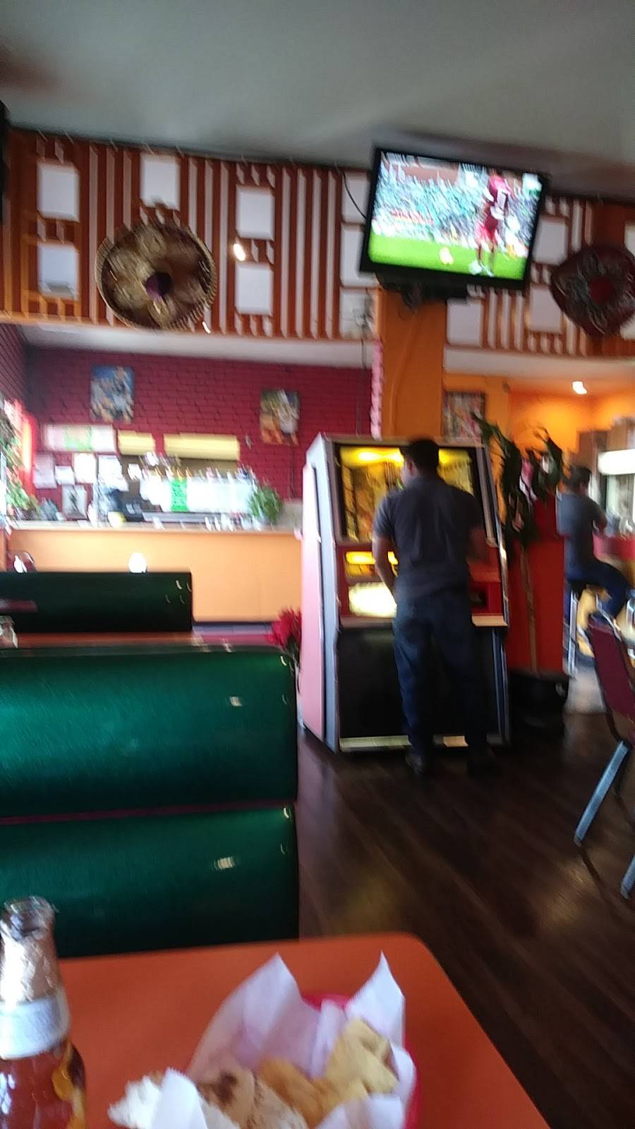 Marias | restaurant | 27973 Leidig Ct, Hayward, CA 94544, USA | 5107834977 OR +1 510-783-4977